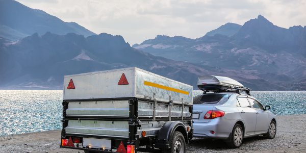 conduire une voiture avec une remorque