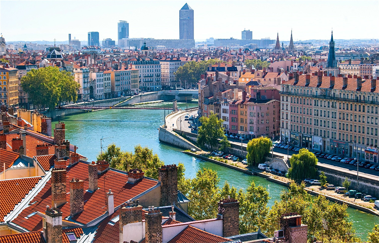 Lyon centre-ville quai de la Saône